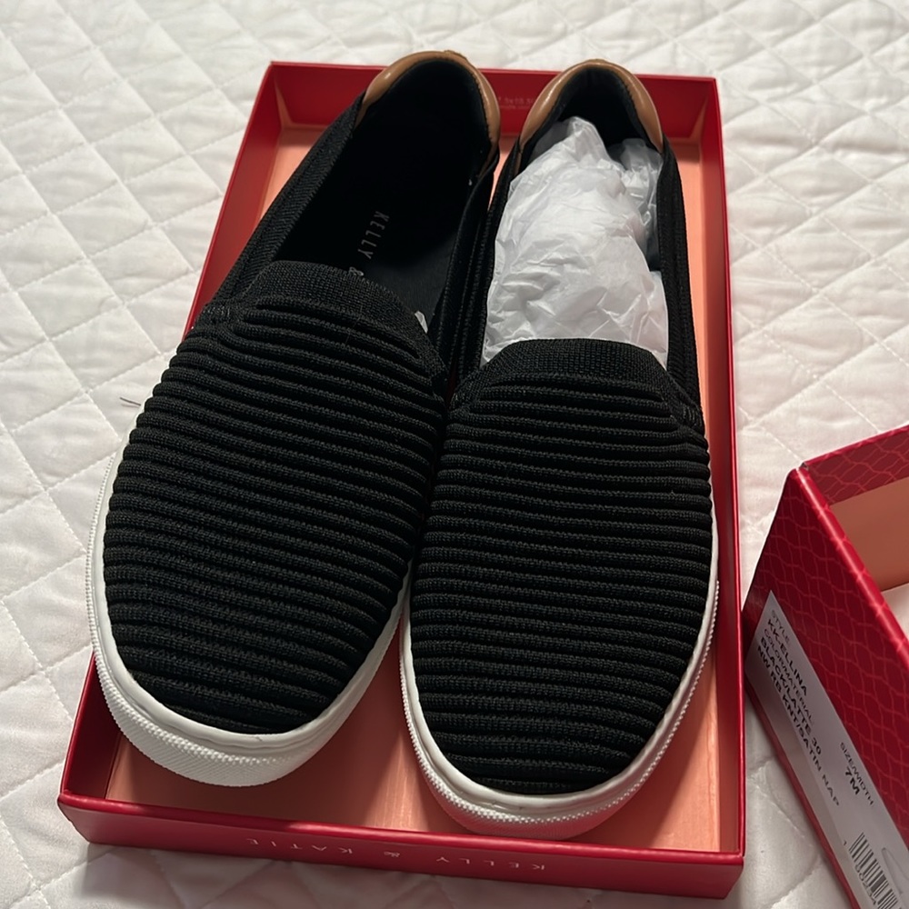 Kelly & Katie Slip on Sneakers - black